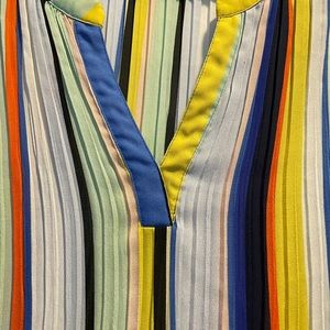 Bright and fun striped pleated tunic